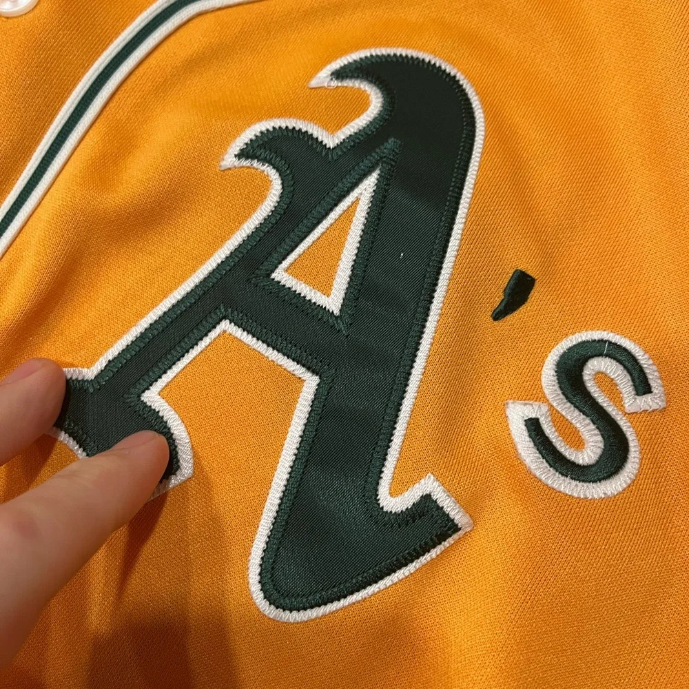 AUTHENTIC MAJESTIC 40 , OAKLAND A'S ATHLETICS FLEX BASE Jersey BNWT Old Stock - Picture 5 of 8